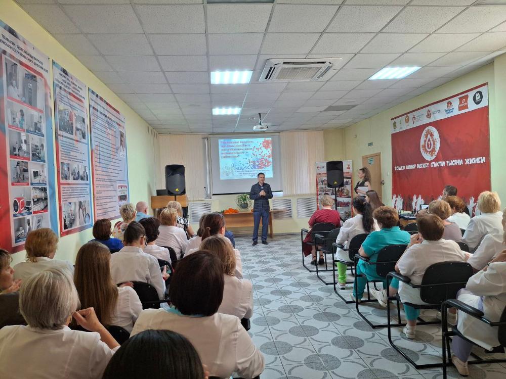 С праздником, уважаемые медицинские работники!